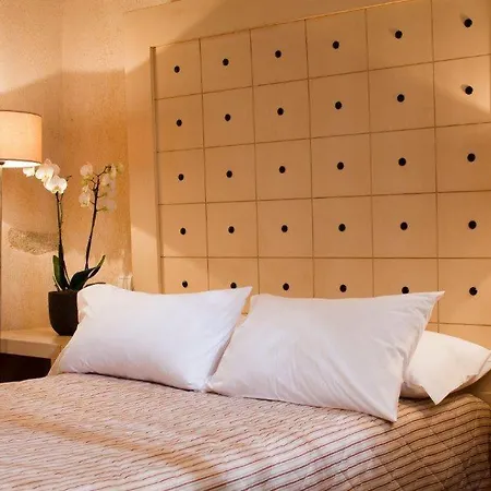 Hotel Les Remparts