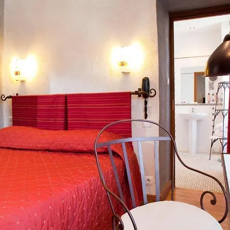 Les Remparts Hotel Mirepoix (Ariege)